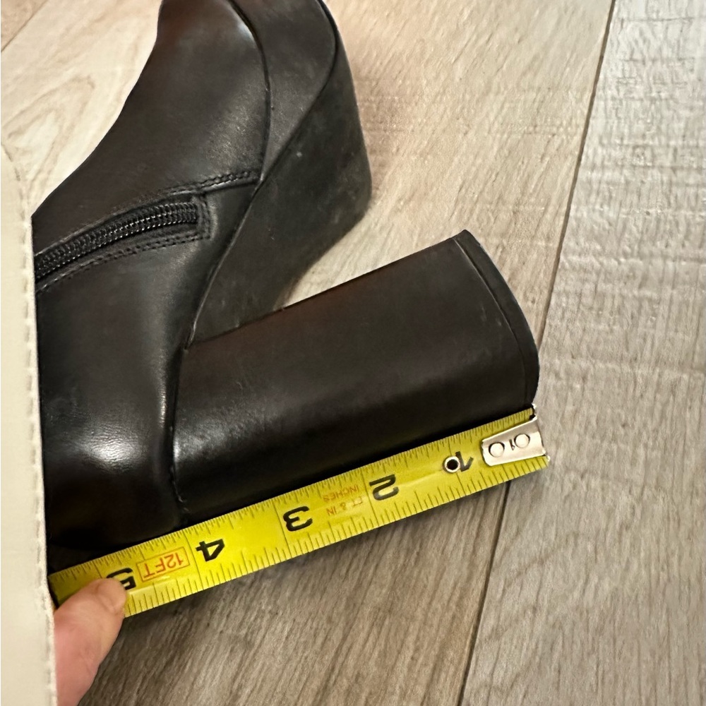 Steven Madden Bootie In Good Condition - image 3